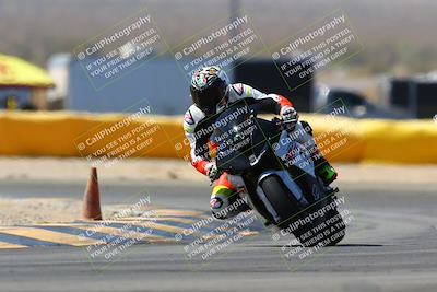 media/Mar-28-2022-Superbike Trackdays (Mon) [[b8603d0f67]]/Novice Group (1130am-12pm)/Turn 2/